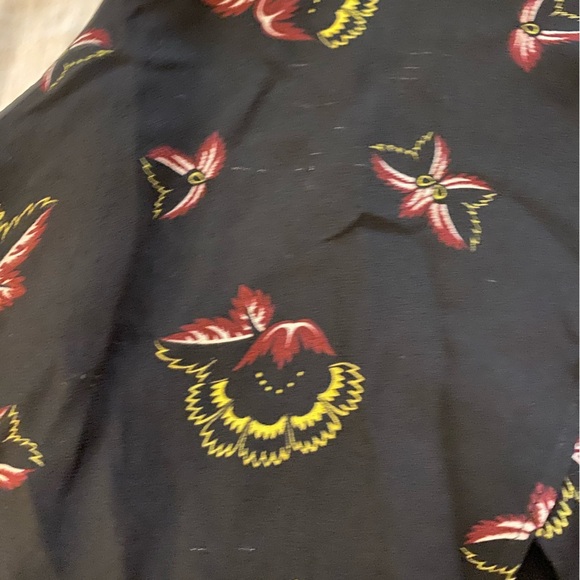 A.L.C. Iggy Silk Top (12) - Picture 5 of 7